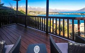 Lovely Apartment- Amazing Lake & Mountain Views