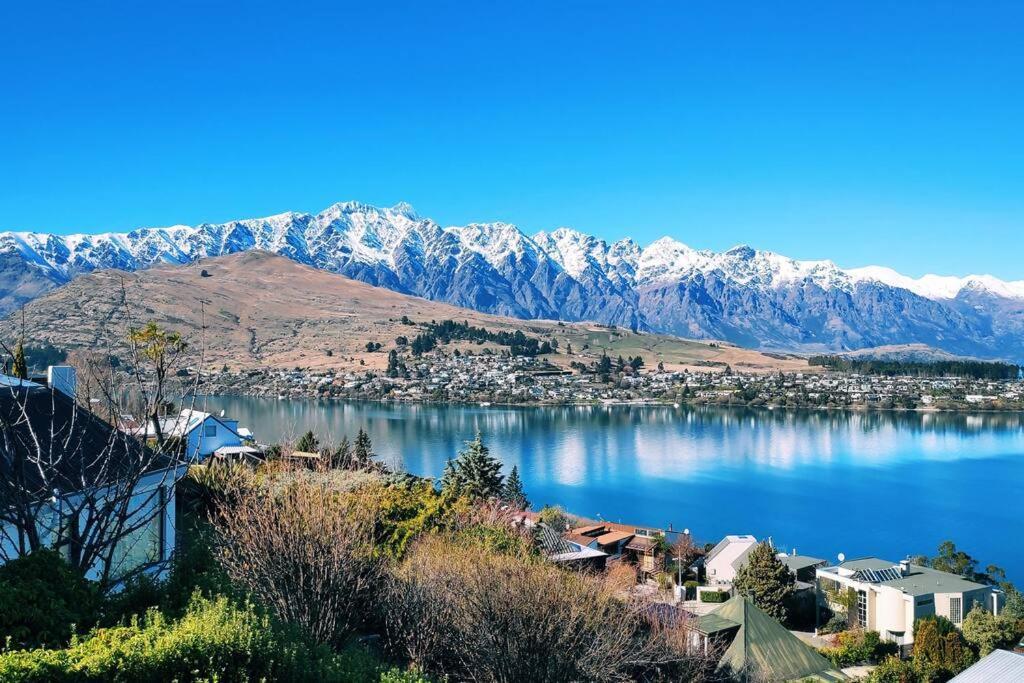 Lovely Apartment- Amazing Lake & Mountain Views Queenstown Exterior foto